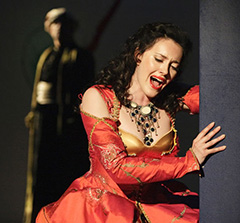 Diana Petrova Darnea als Konstanze